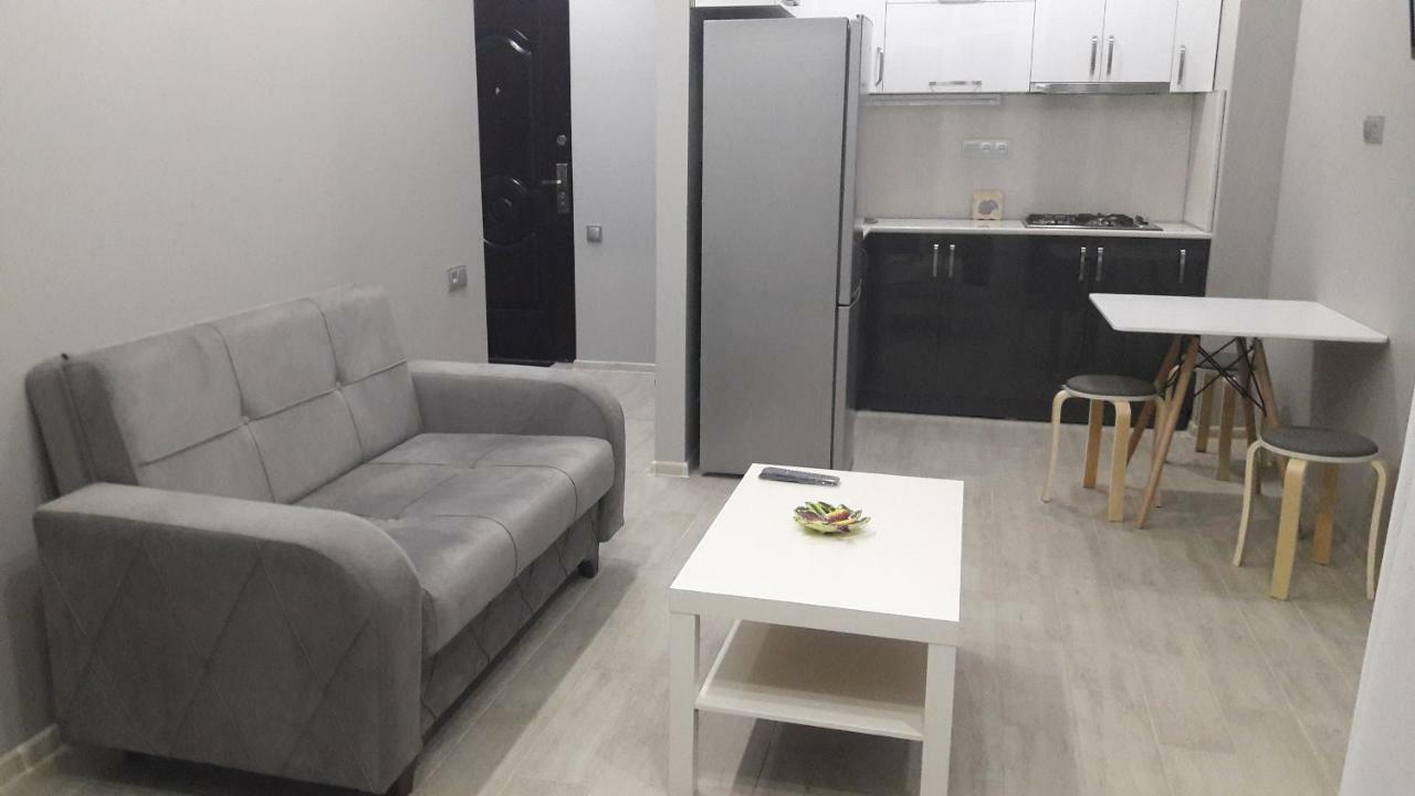 E-Home Batumi Ngoại thất bức ảnh